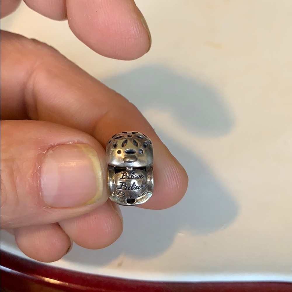 Sterling chamilia hing believe believe believe”